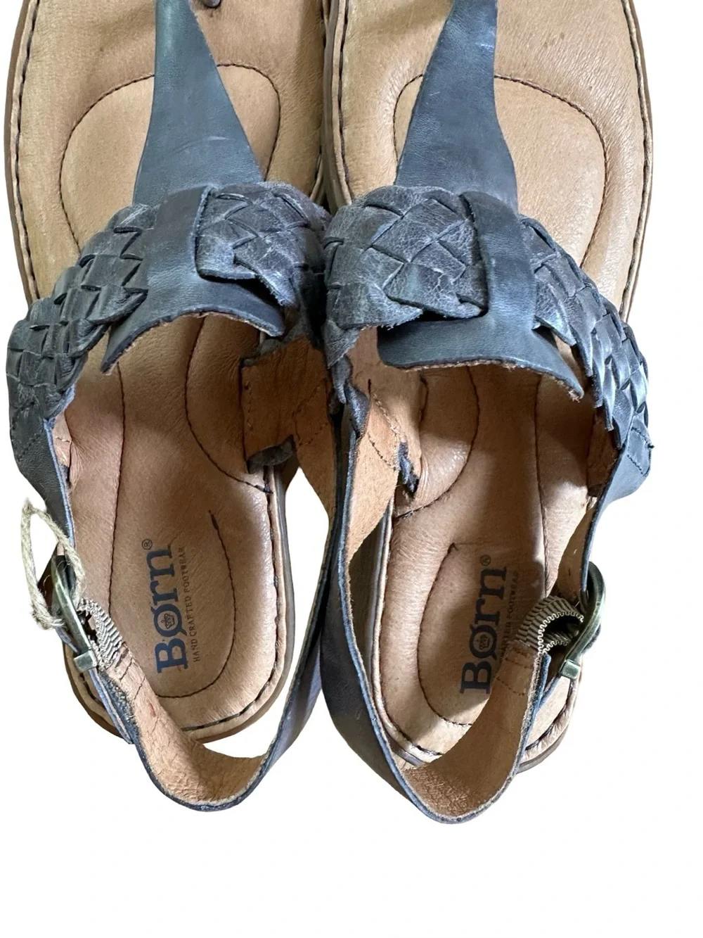 NWT Born Leather Braided Thong Sandal Gray Sz 9 - Picture 3 of 8